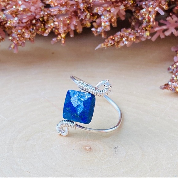 Lapis Lazuli Gemstone Silver Ring - Picture 6 of 6